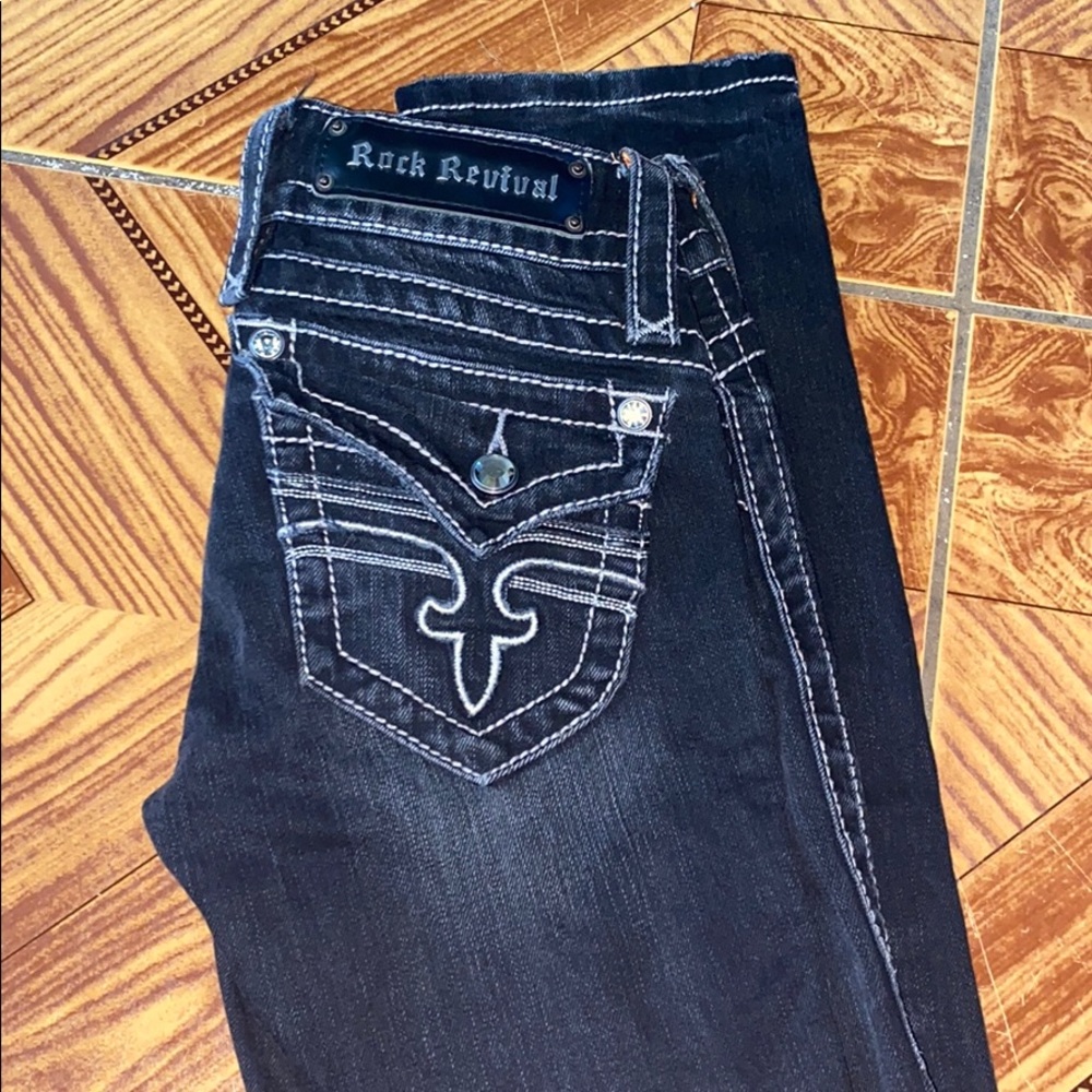 Black rock revival jeans straight cut size 25